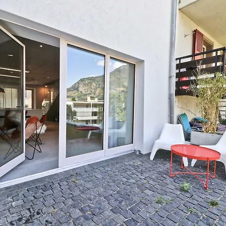 Modern House In The Old Town Of 펜션 빕스